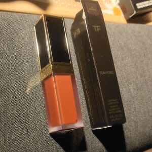 Tom Ford Matte Liquid Lipstick in Bright Orange